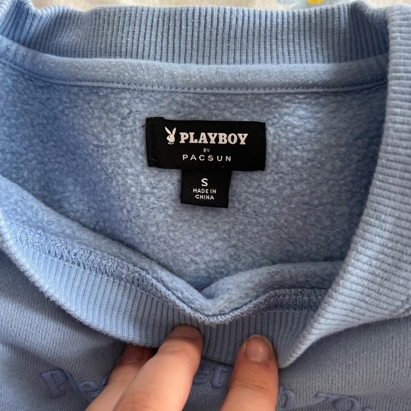 SOLD ON DEPOP - Picture 4 of 7